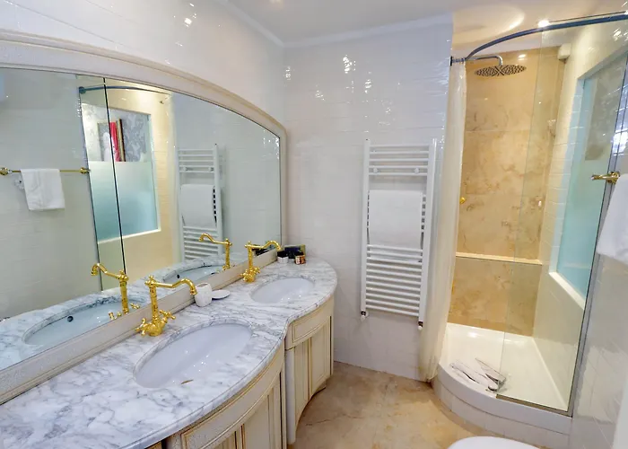 Gasthuis Domus Monami Luxury 4*
